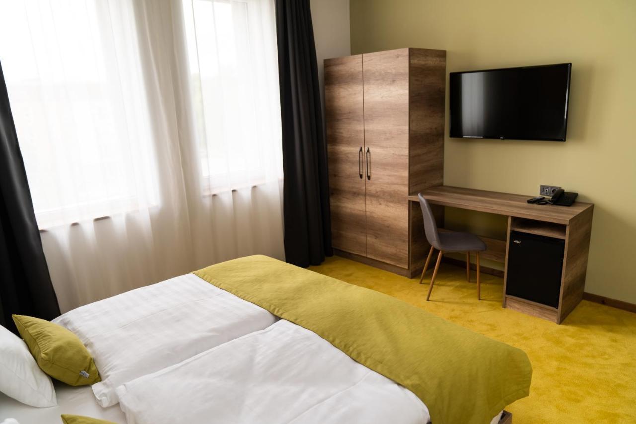 Hotel Kristaly Konferencia & Wellness Ajka Ngoại thất bức ảnh