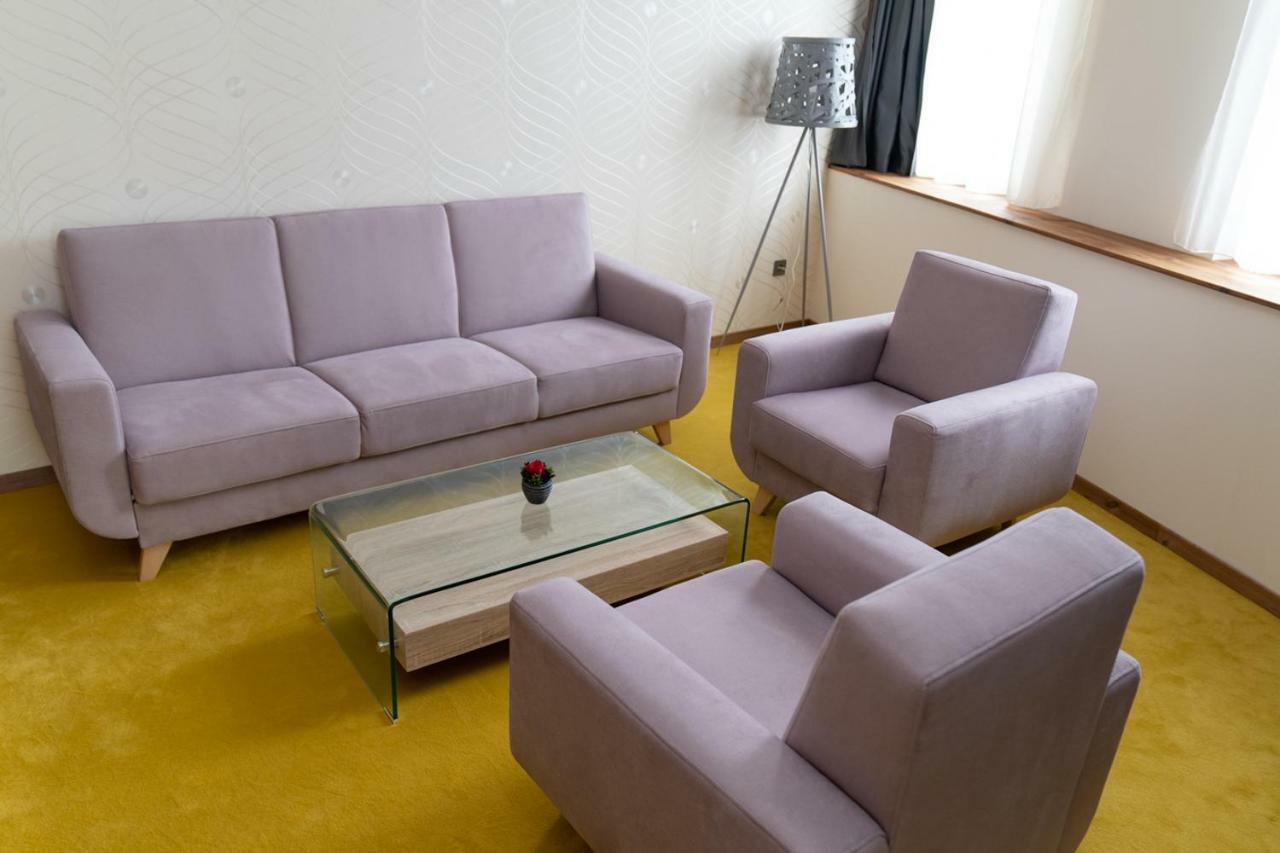 Hotel Kristaly Konferencia & Wellness Ajka Ngoại thất bức ảnh
