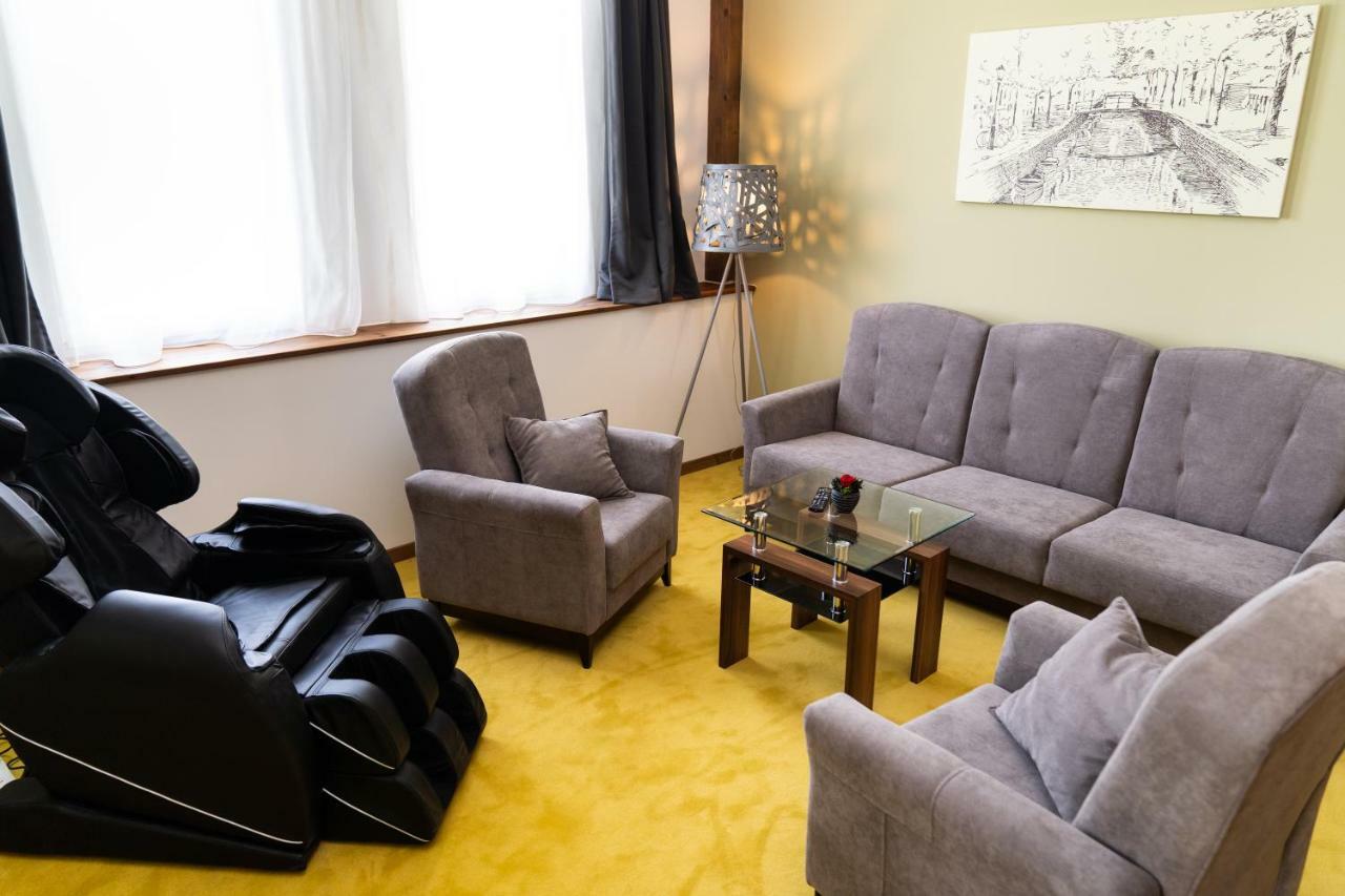Hotel Kristaly Konferencia & Wellness Ajka Ngoại thất bức ảnh
